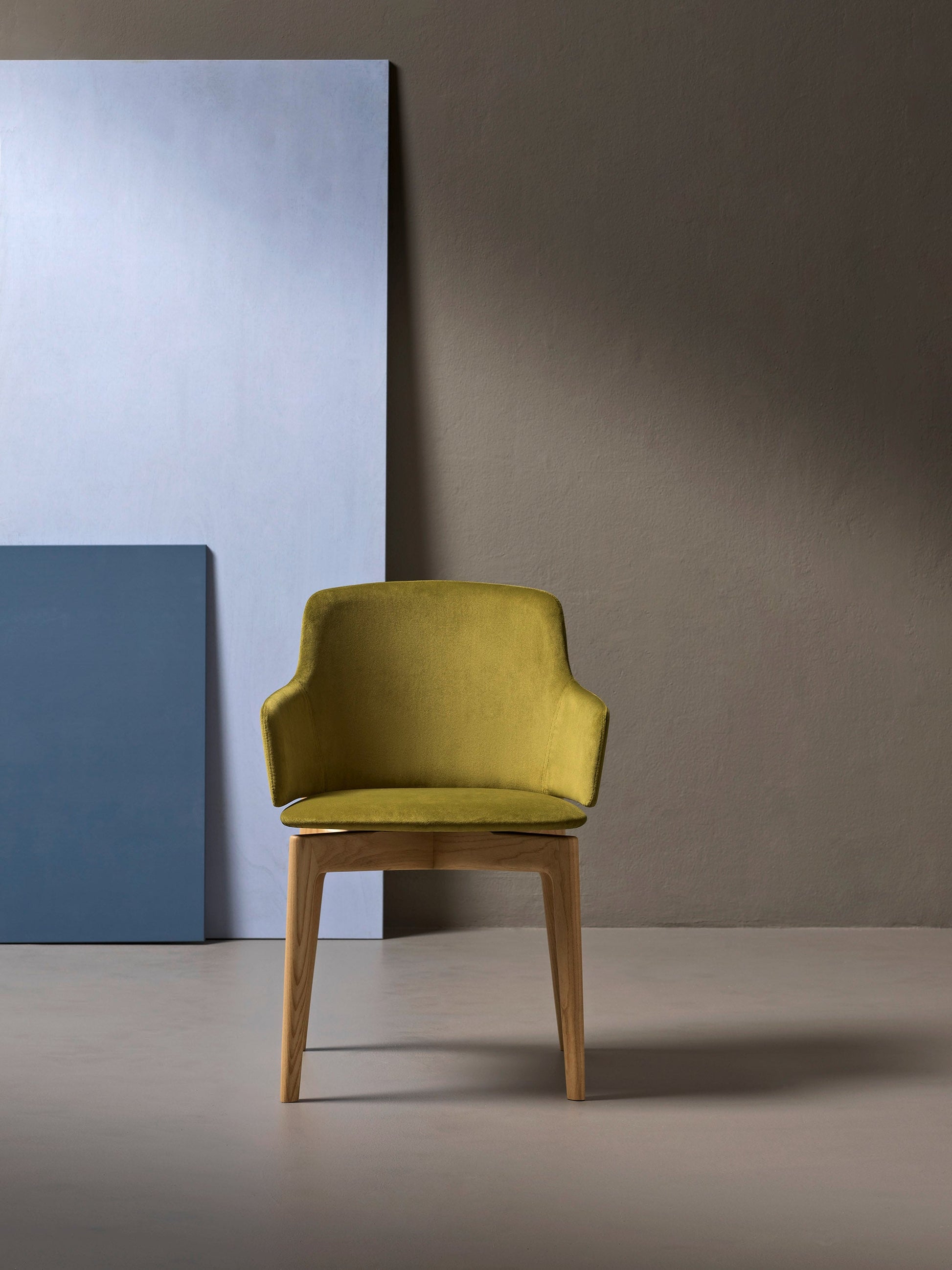 Egadi 02 Armchair-Contract Furniture Store for hospitality, leisure & commercial projects