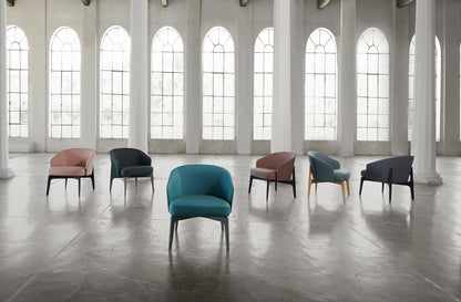 Egadi 04 Lounge Armchair-Contract Furniture Store for hospitality, leisure & commercial projects