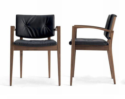 Eileen 7C02 Armchair