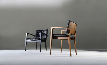 Eileen 7C02 Armchair