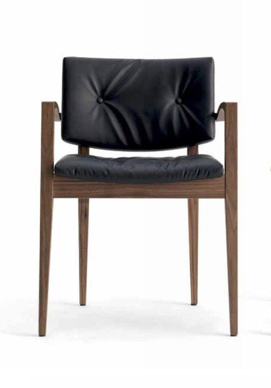 Eileen 7C02 Armchair