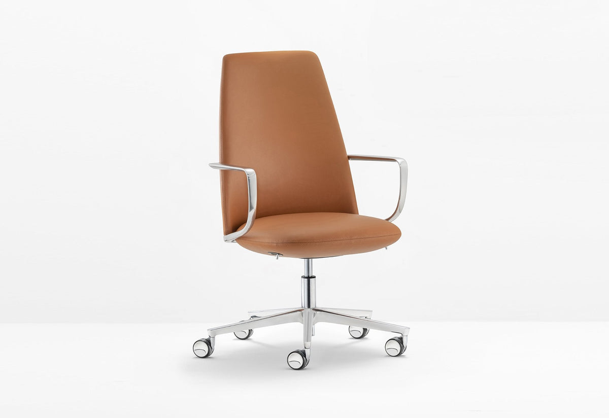 Elinor 3755 Executive Armchair-Pedrali-Contract Furniture Store