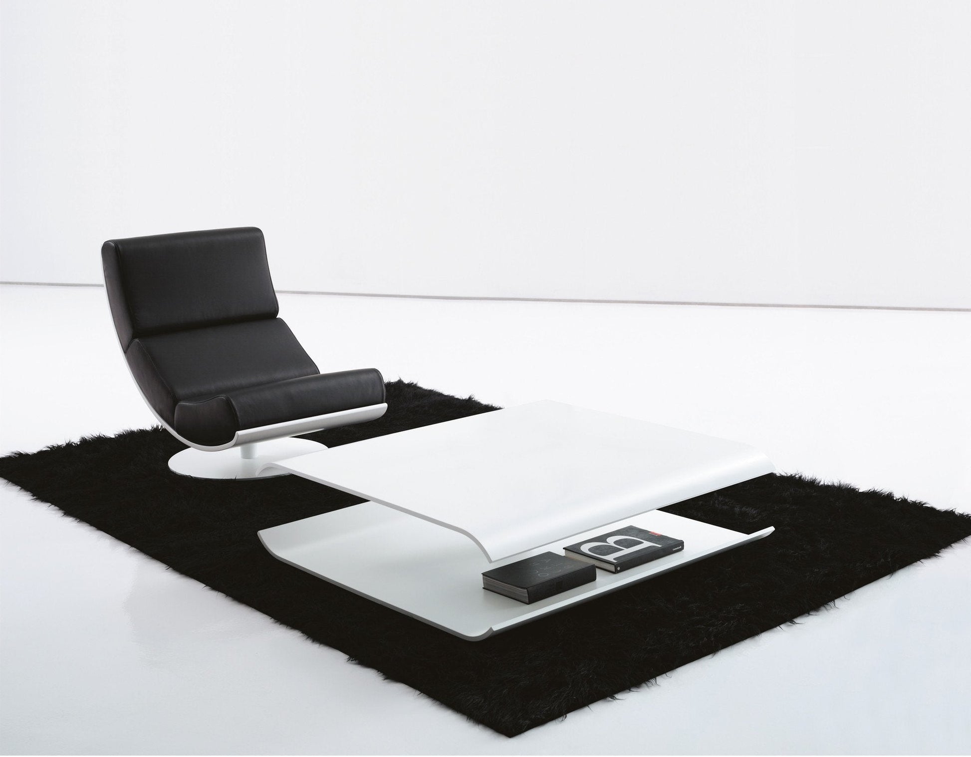 Elipse Multifunctional Table