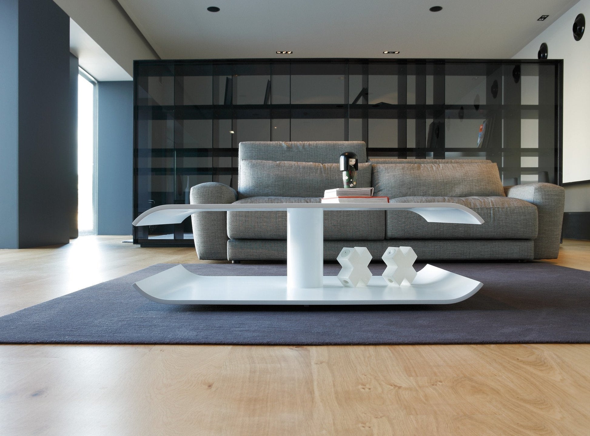 Elipse Multifunctional Table
