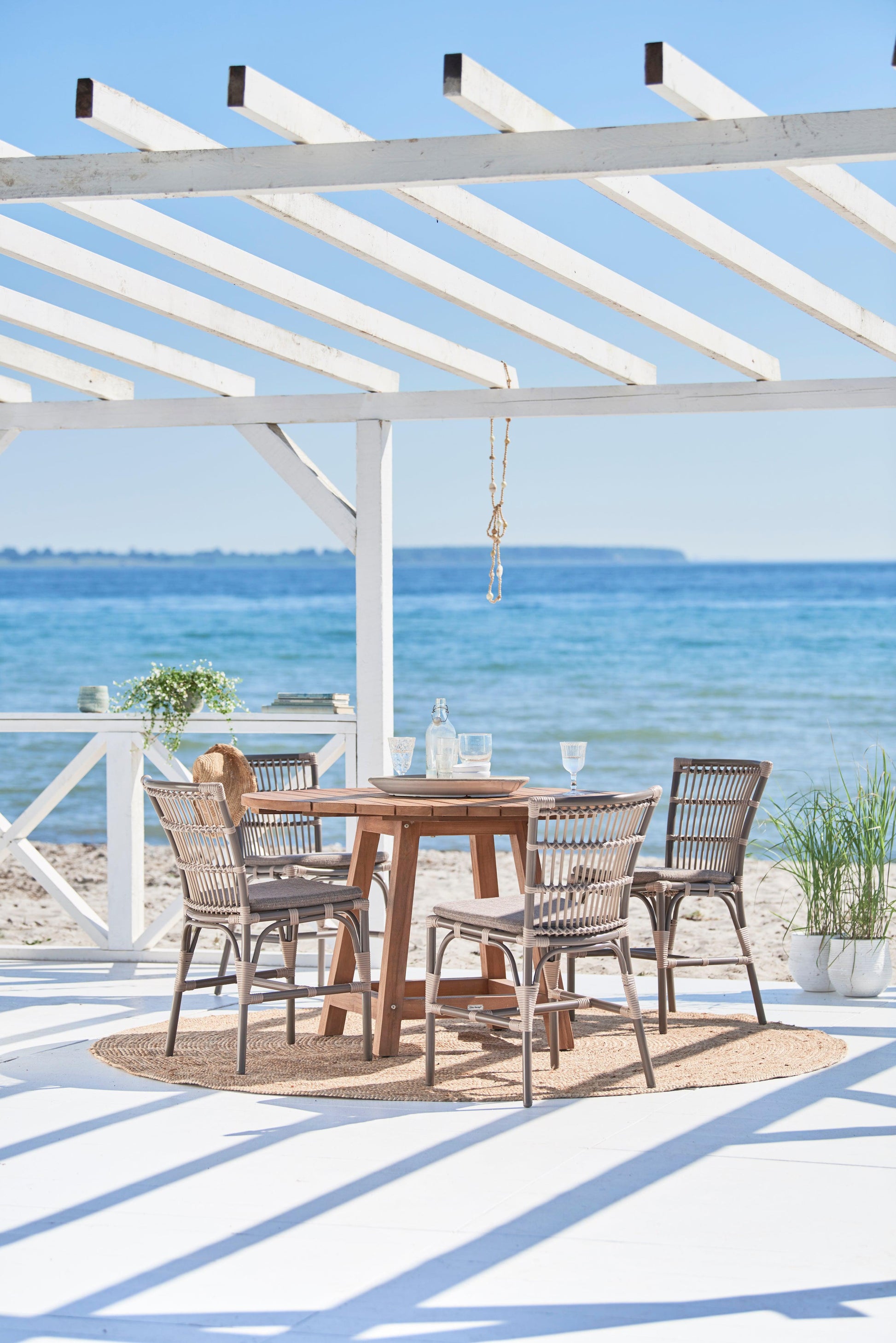 Elisabeth Side Chair-Contract Furniture Store for hospitality, leisure & commercial projects