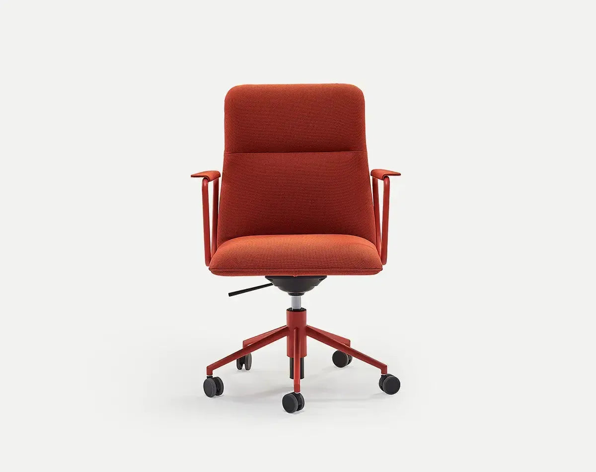 Elle Wheels Executive Chair-Contract Furniture Store for hospitality, leisure & commercial projects