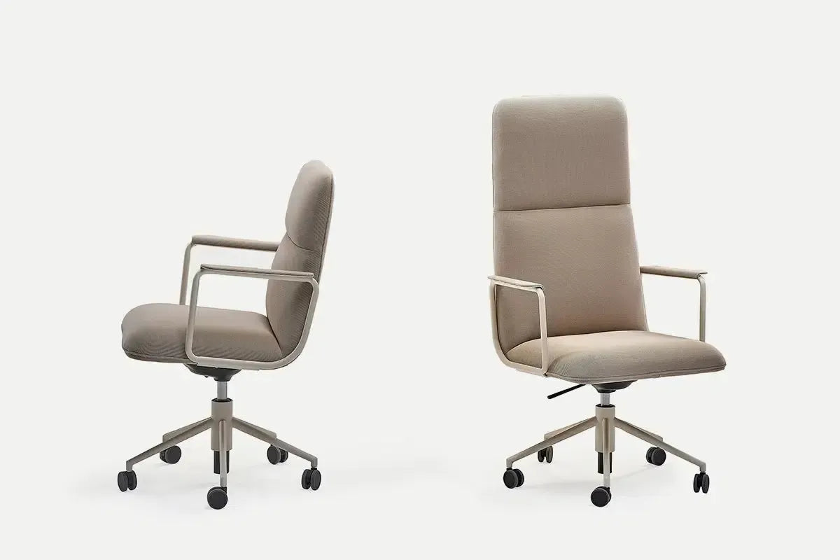 Elle Wheels Executive Chair-Contract Furniture Store for hospitality, leisure & commercial projects