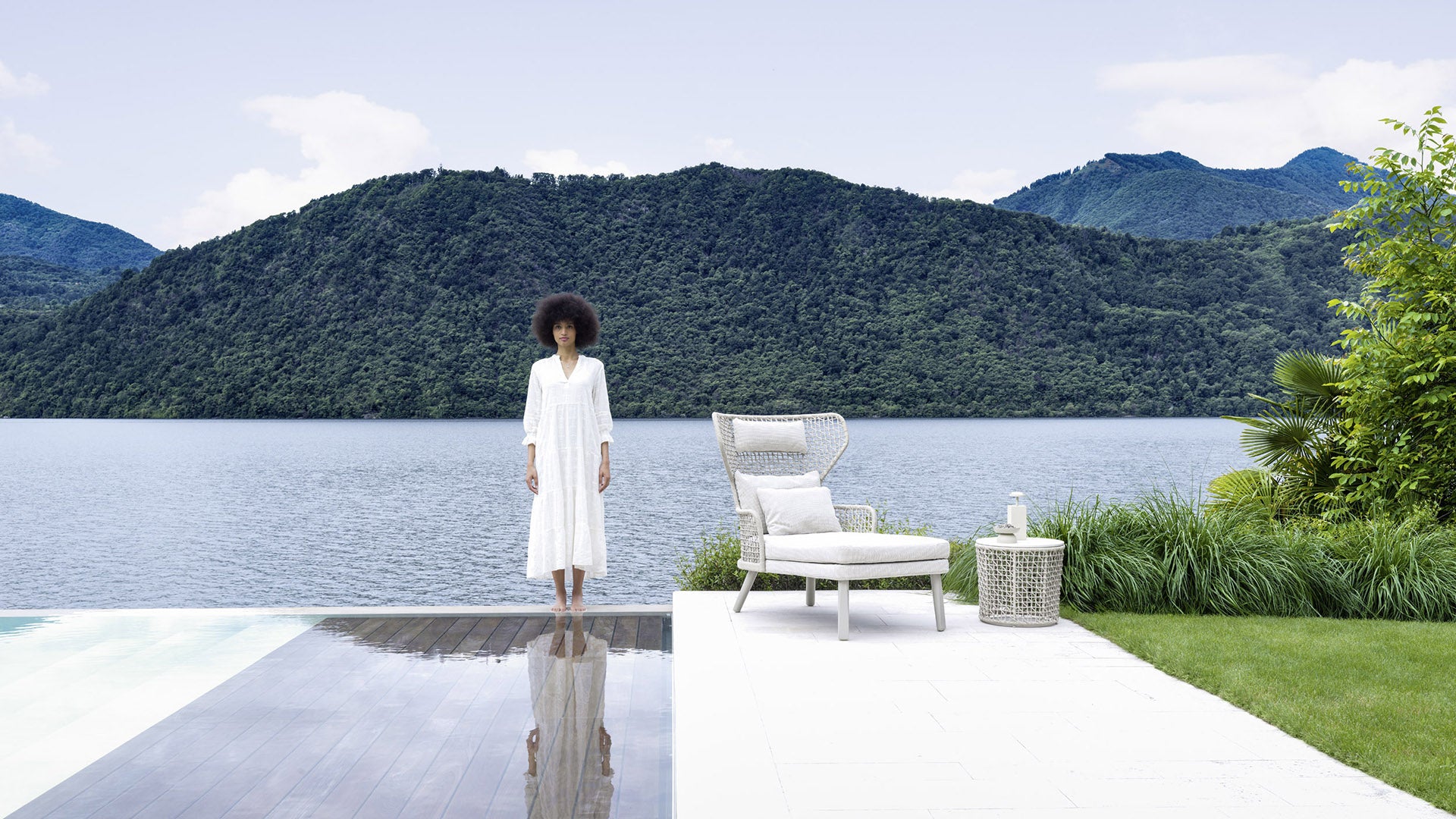 Emma 23658L Comfort Long Bergère-Contract Furniture Store for hospitality, leisure & commercial projects