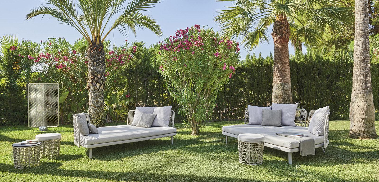 Emma 23691/2 Privacy Panel-Contract Furniture Store for hospitality, leisure & commercial projects