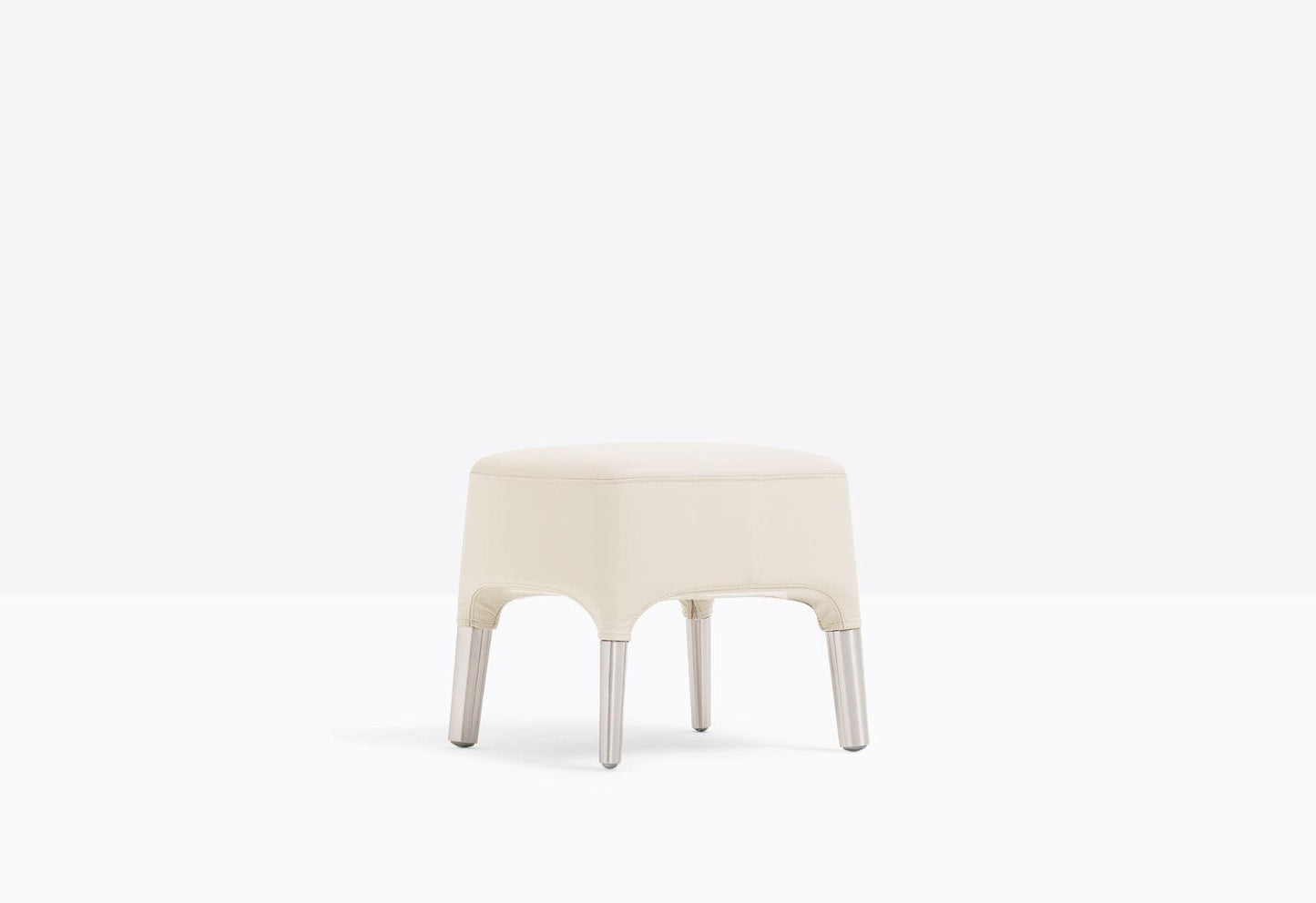 Ester 693 Pouf