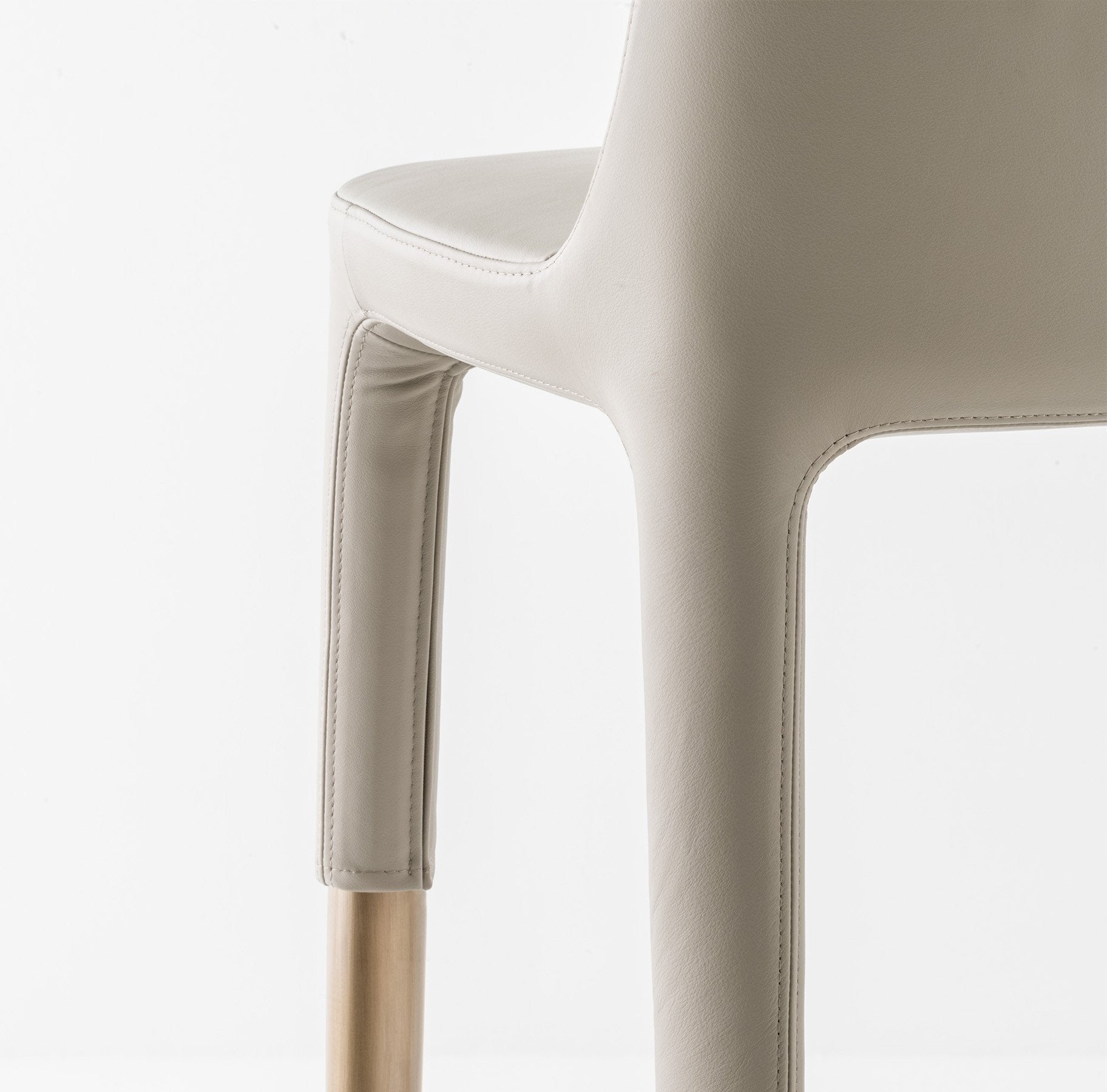 Ester 698 High Stool