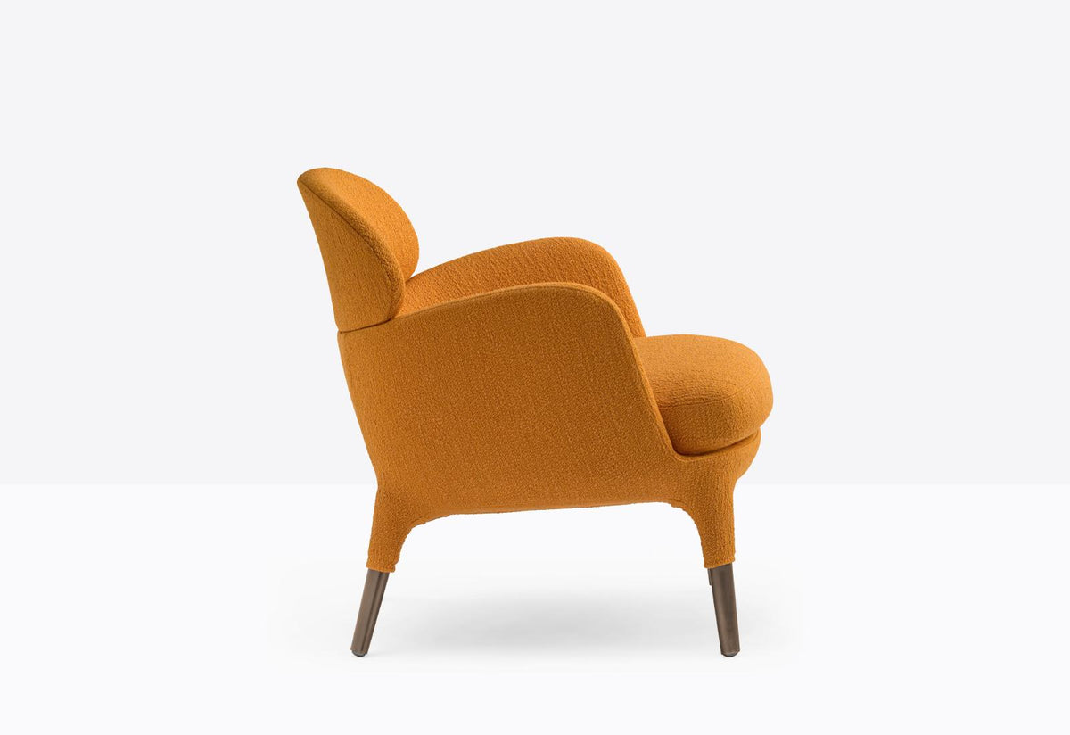 Ester 699 Lounge Chair-Pedrali-Contract Furniture Store