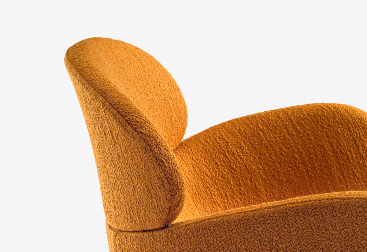 Ester 699 Lounge Chair-Pedrali-Contract Furniture Store