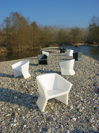 Exofa Armchair