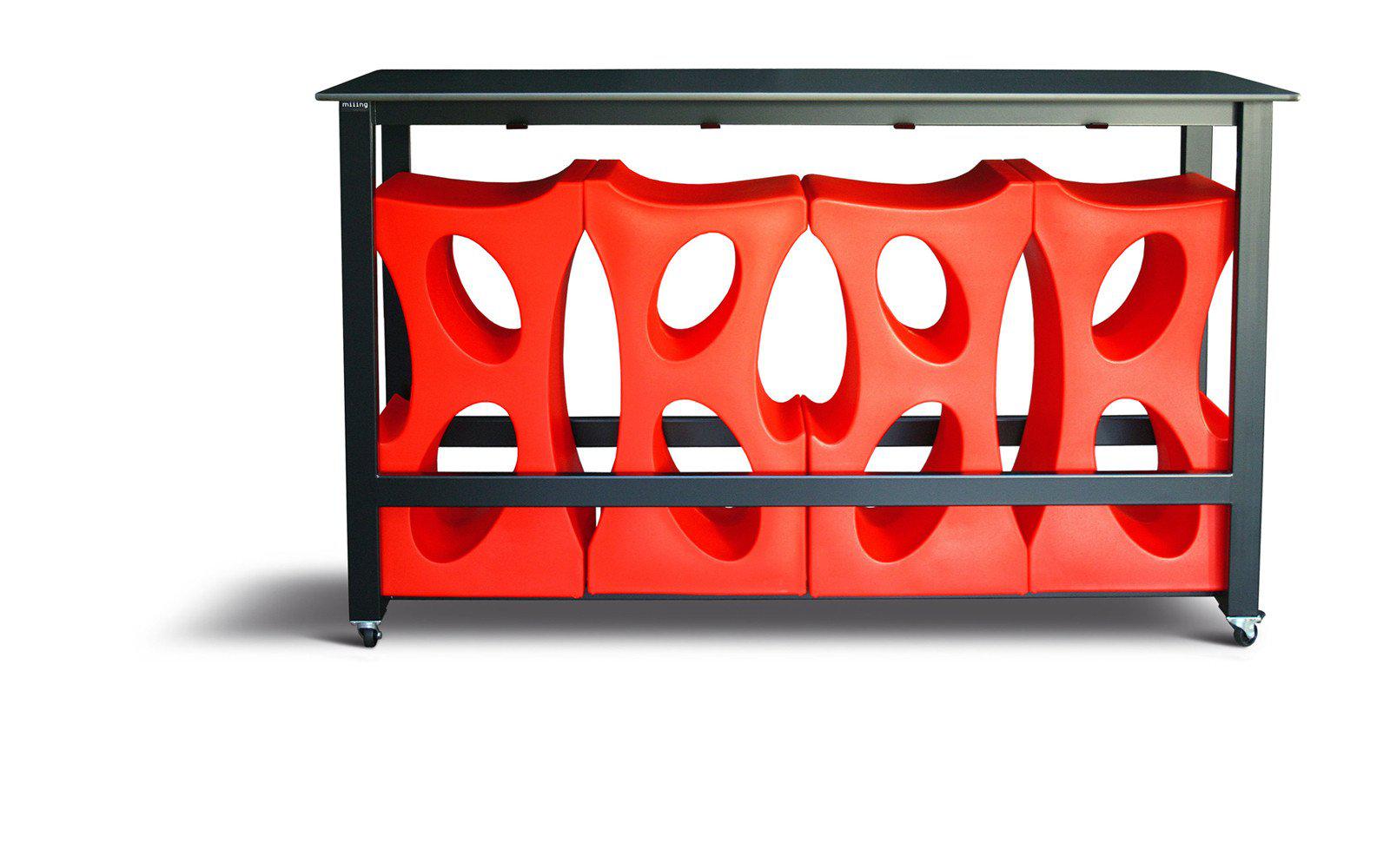 Extru High Stool