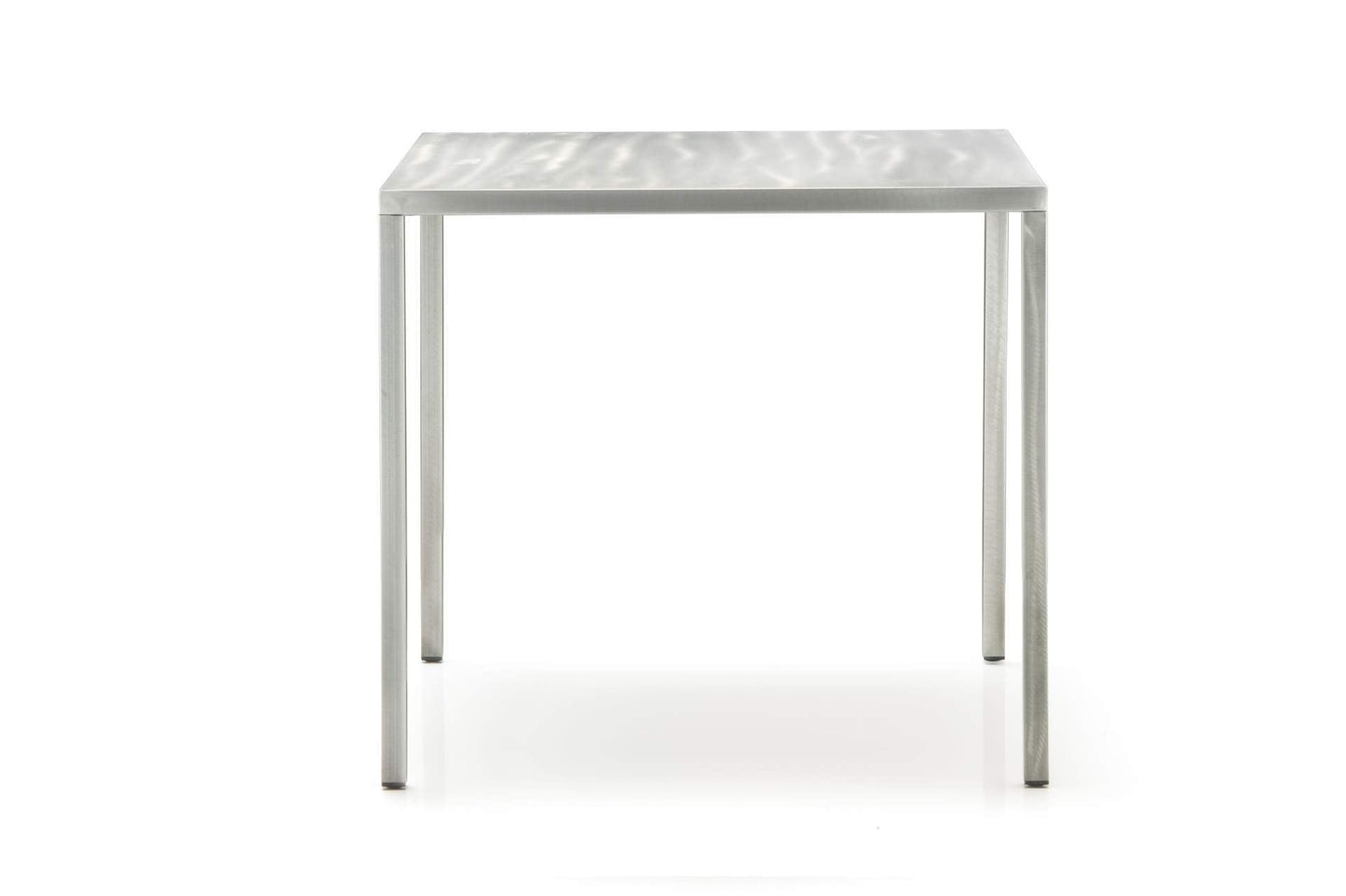 Fabbrico Dining Table