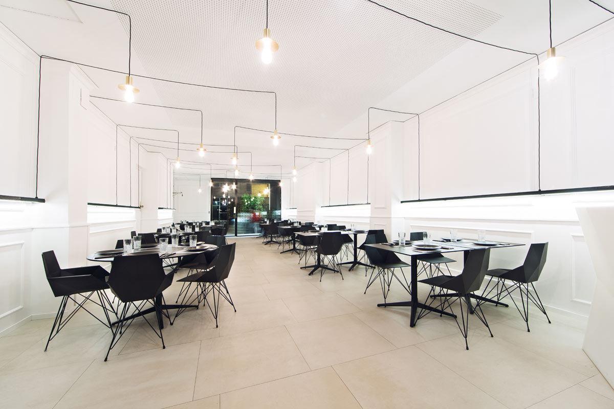 Faz Armchair-Contract Furniture Store for hospitality, leisure & commercial projects