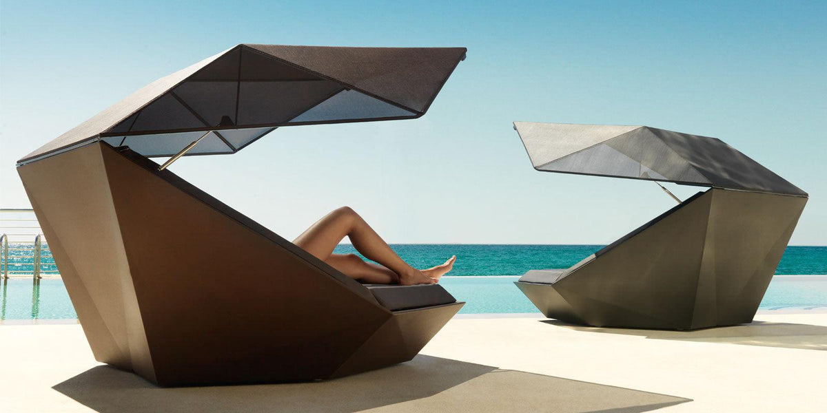 Faz Daybed with Hinged Canopy-Vondom-Contract Furniture Store