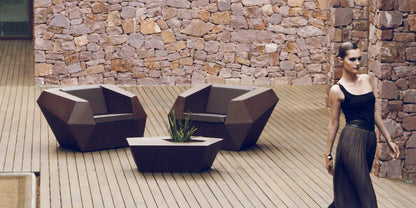 Faz Lounge Chair-Contract Furniture Store for hospitality, leisure & commercial projects