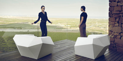 Faz Lounge Chair-Contract Furniture Store for hospitality, leisure & commercial projects