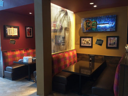 Fixed Seating Chain Divider-Contract Furniture Store for hospitality, leisure & commercial projects