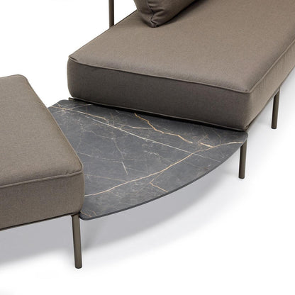 Flap 2903 Chaise Longue B-Contract Furniture Store for hospitality, leisure & commercial projects