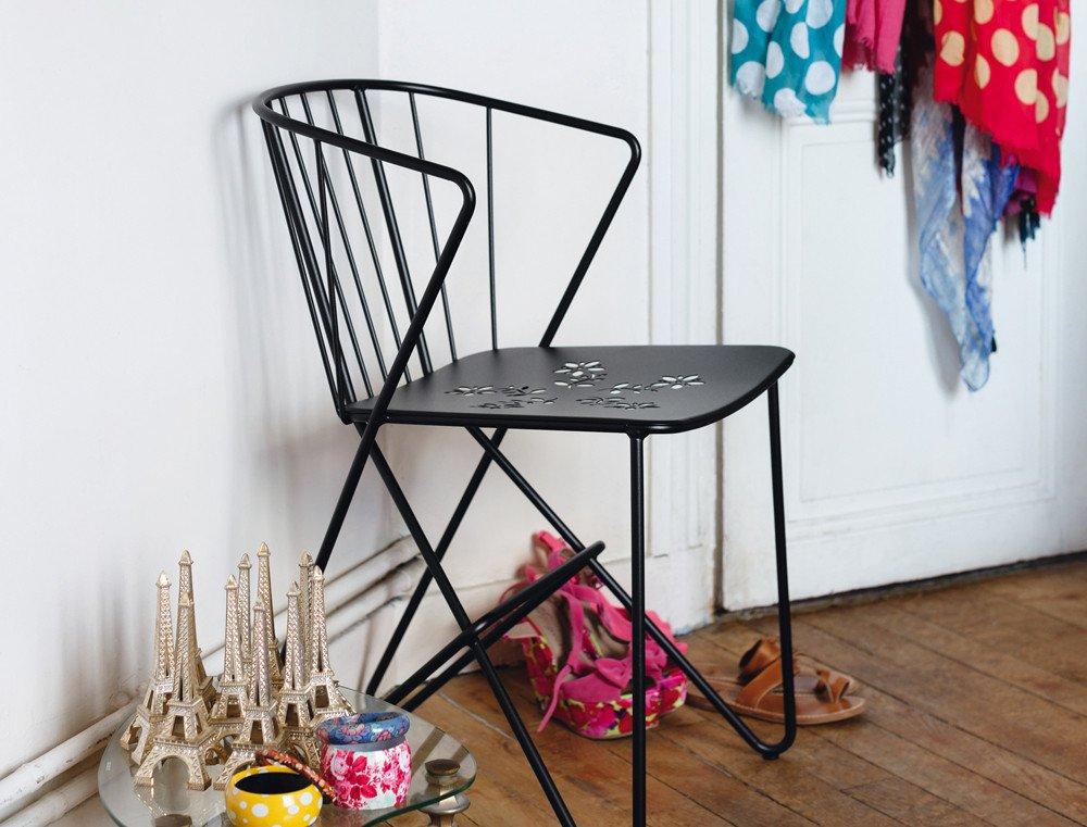 Flower 7100 Perforated Armchair