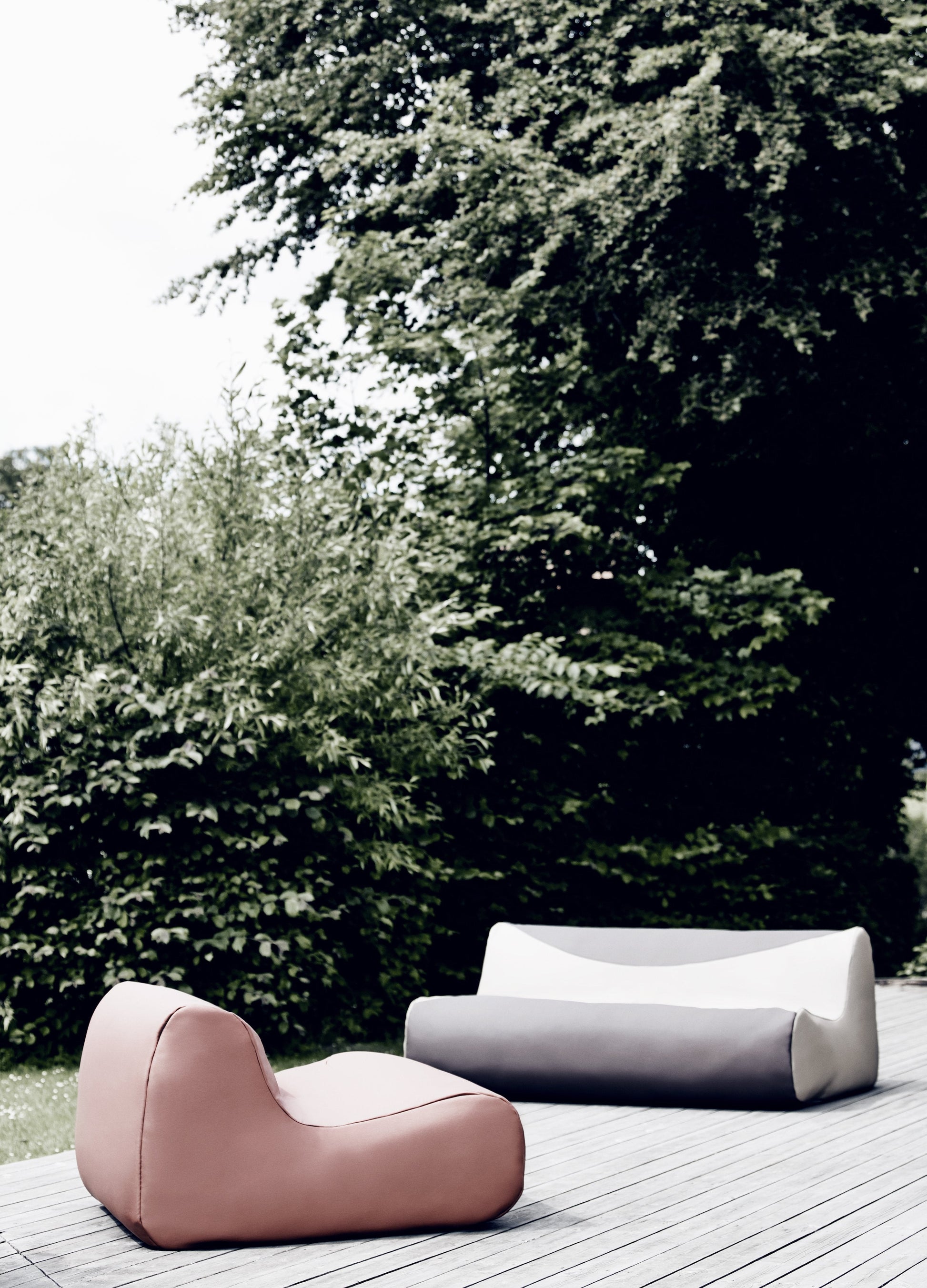 Fluid Bean Bag Lounge Chair-Contract Furniture Store for hospitality, leisure & commercial projects