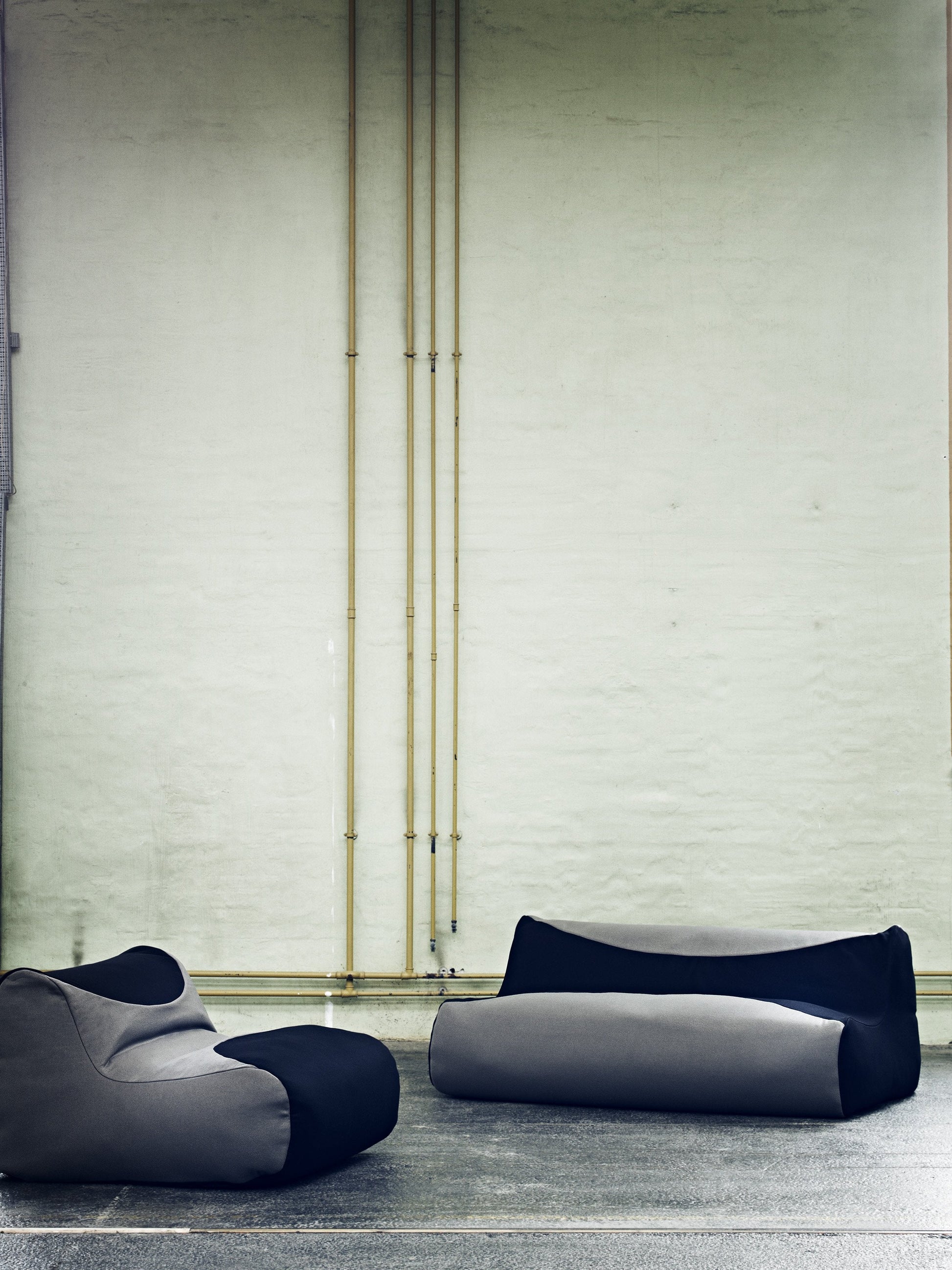 Fluid Bean Bag Sofa-Contract Furniture Store for hospitality, leisure & commercial projects