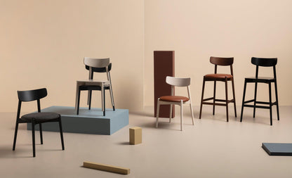 Fly 3.02.0 High Stool-Contract Furniture Store for hospitality, leisure & commercial projects