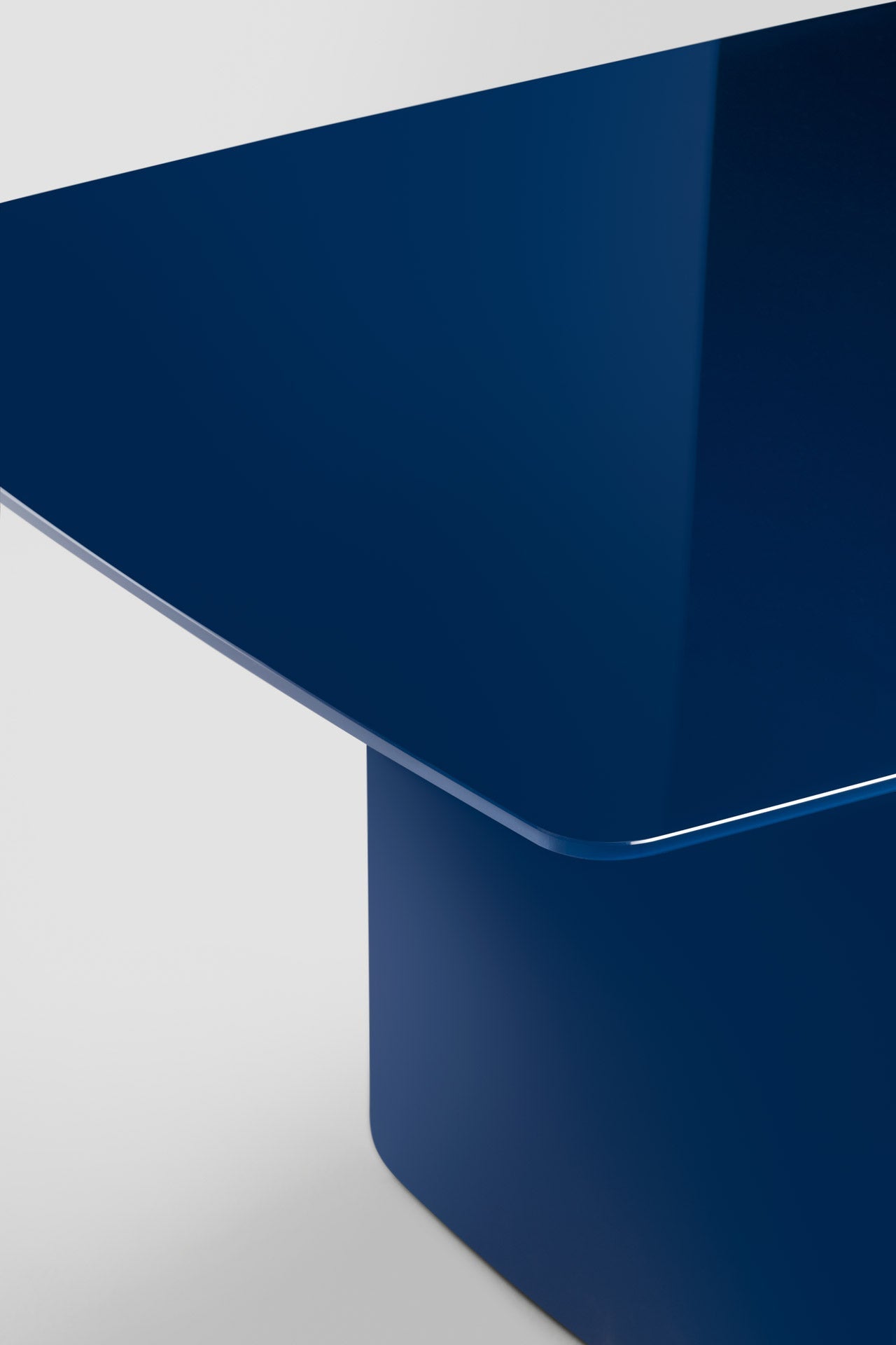 Foil Dining Table-Contract Furniture Store for hospitality, leisure & commercial projects