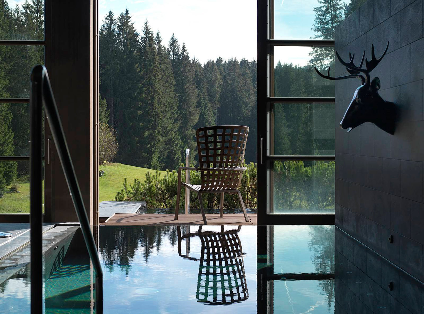 Folio Lounge Wing Chair-Contract Furniture Store for hospitality, leisure & commercial projects