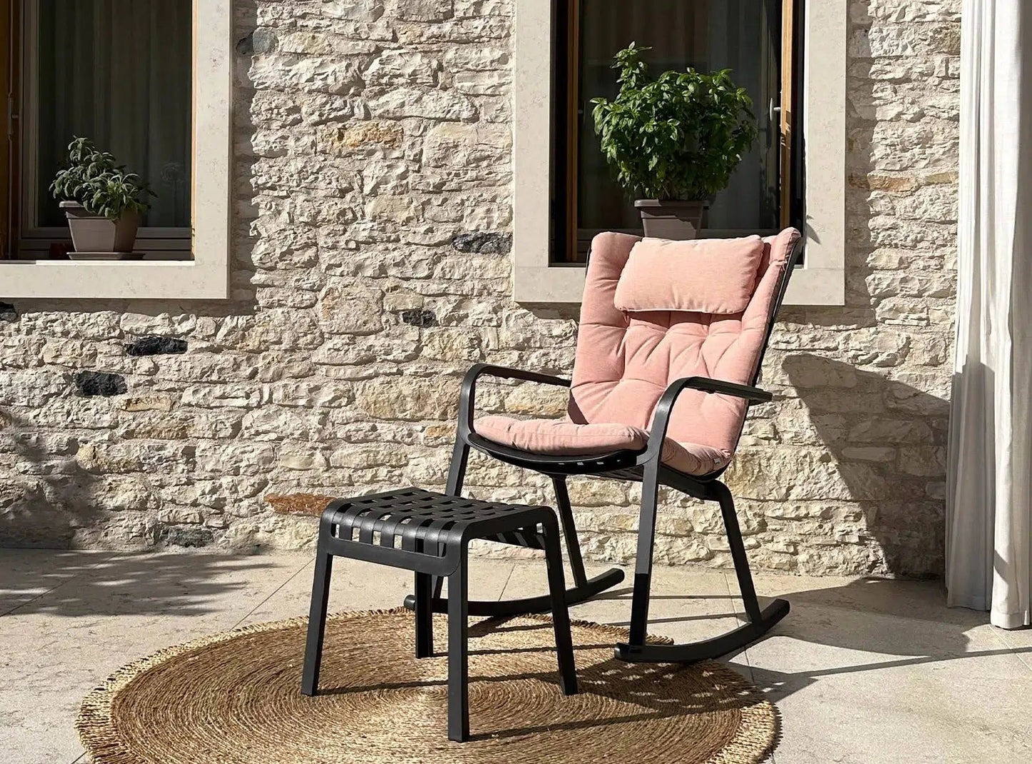 Folio Lounge Wing Chair-Contract Furniture Store for hospitality, leisure & commercial projects