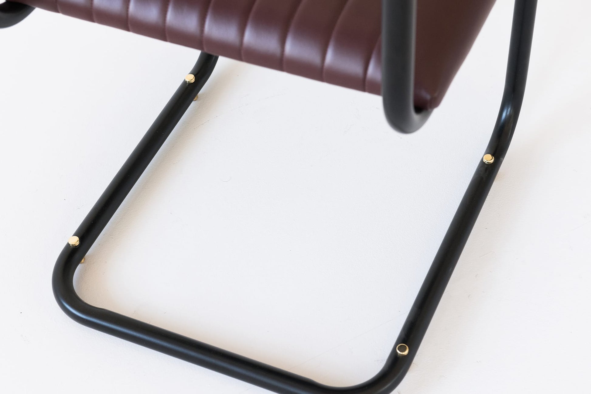 Formes Side Chair