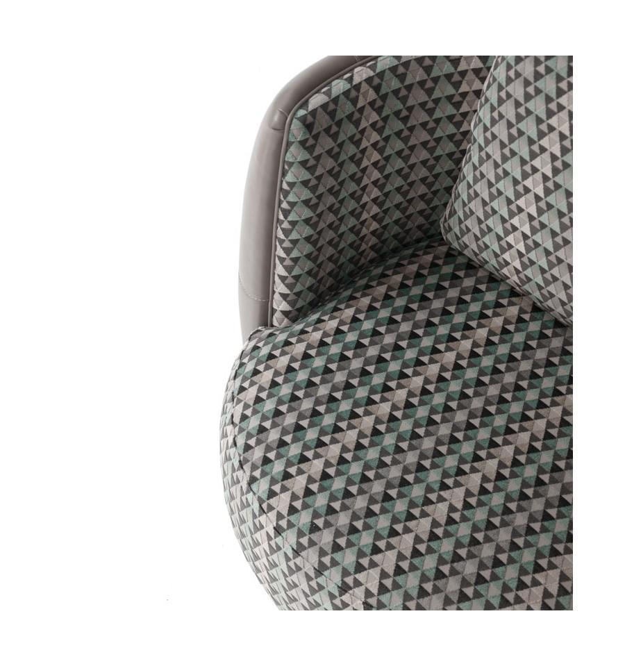 Fortune 1730 Lounge Chair-Contract Furniture Store for hospitality, leisure & commercial projects