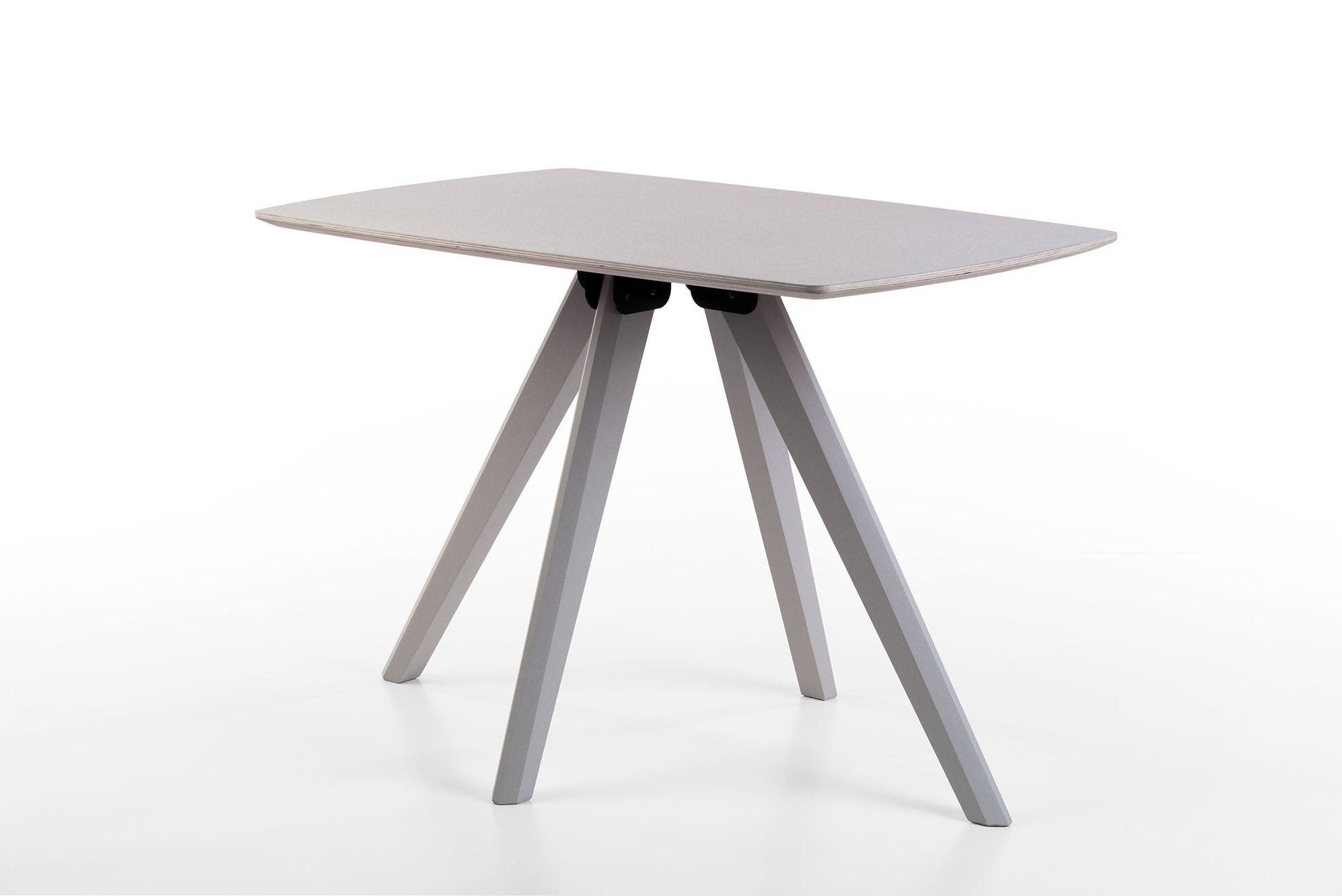Four Dining Table-Contract Furniture Store for hospitality, leisure & commercial projects