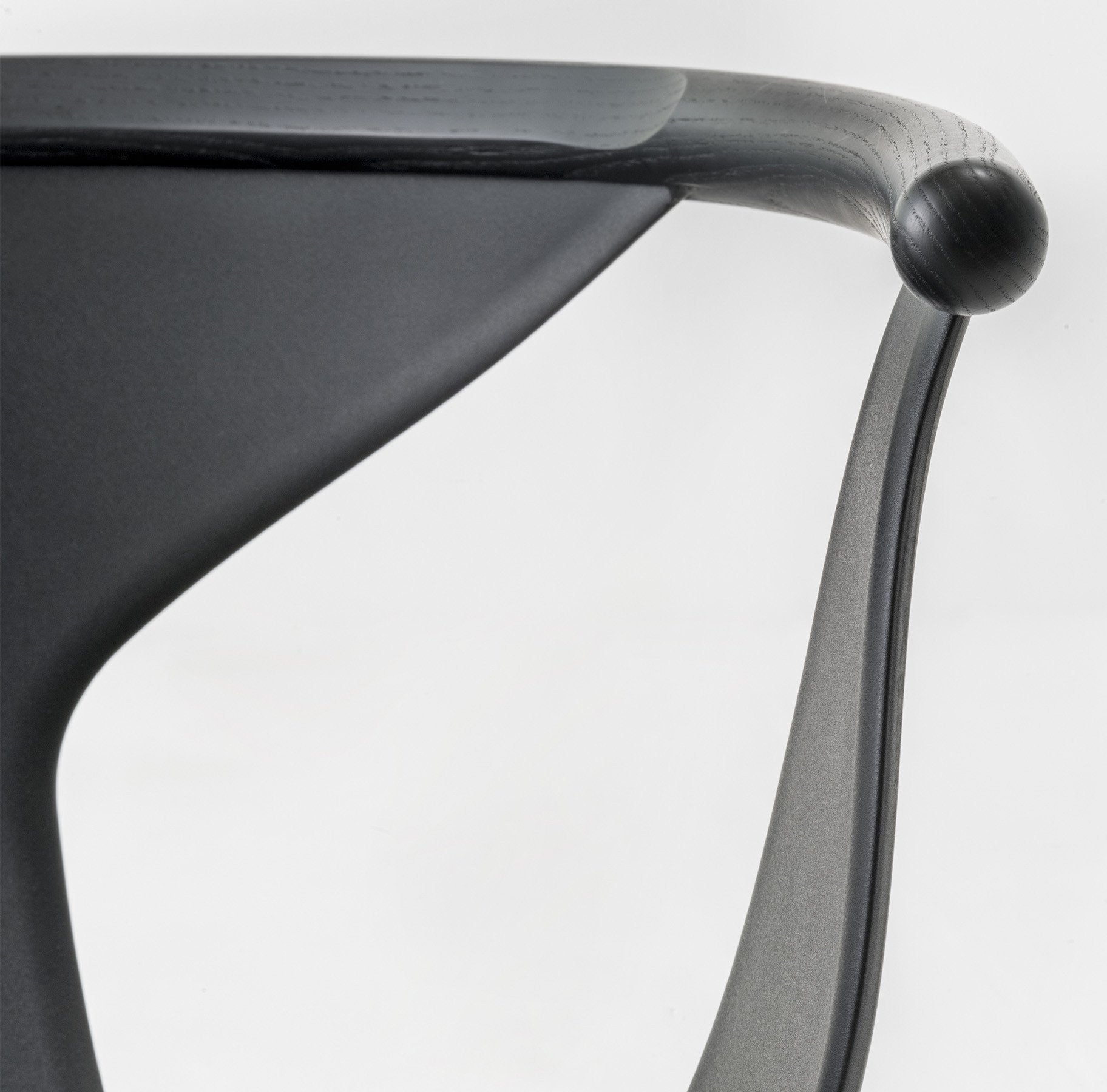 Fox 3725 Armchair
