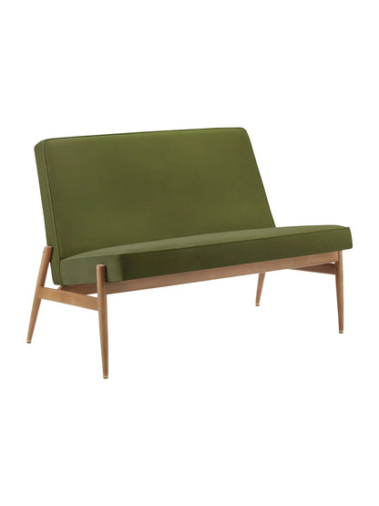 Fox Club Sofa-Contract Furniture Store for hospitality, leisure & commercial projects