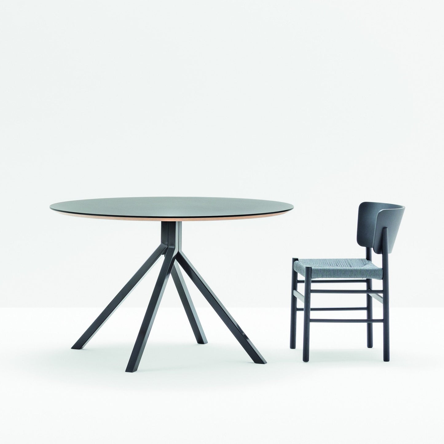 Fratina 680 Side Chair