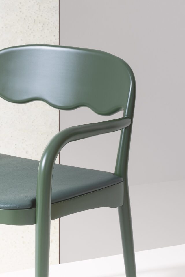 Frisée 253 Armchair