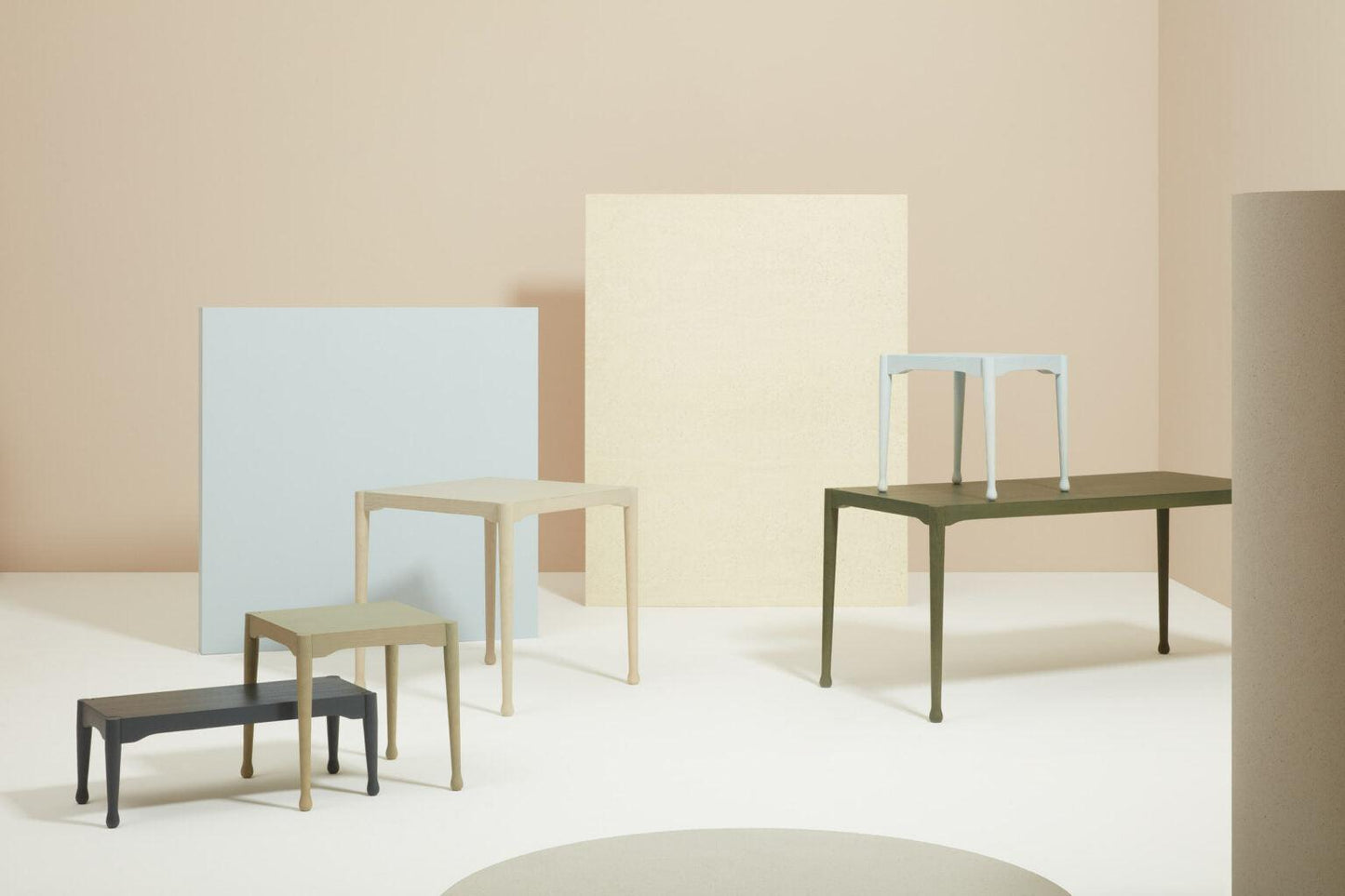 Frisée 264 Dining Table-Contract Furniture Store for hospitality, leisure & commercial projects