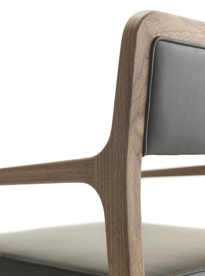 Fuji 2004 Armchair