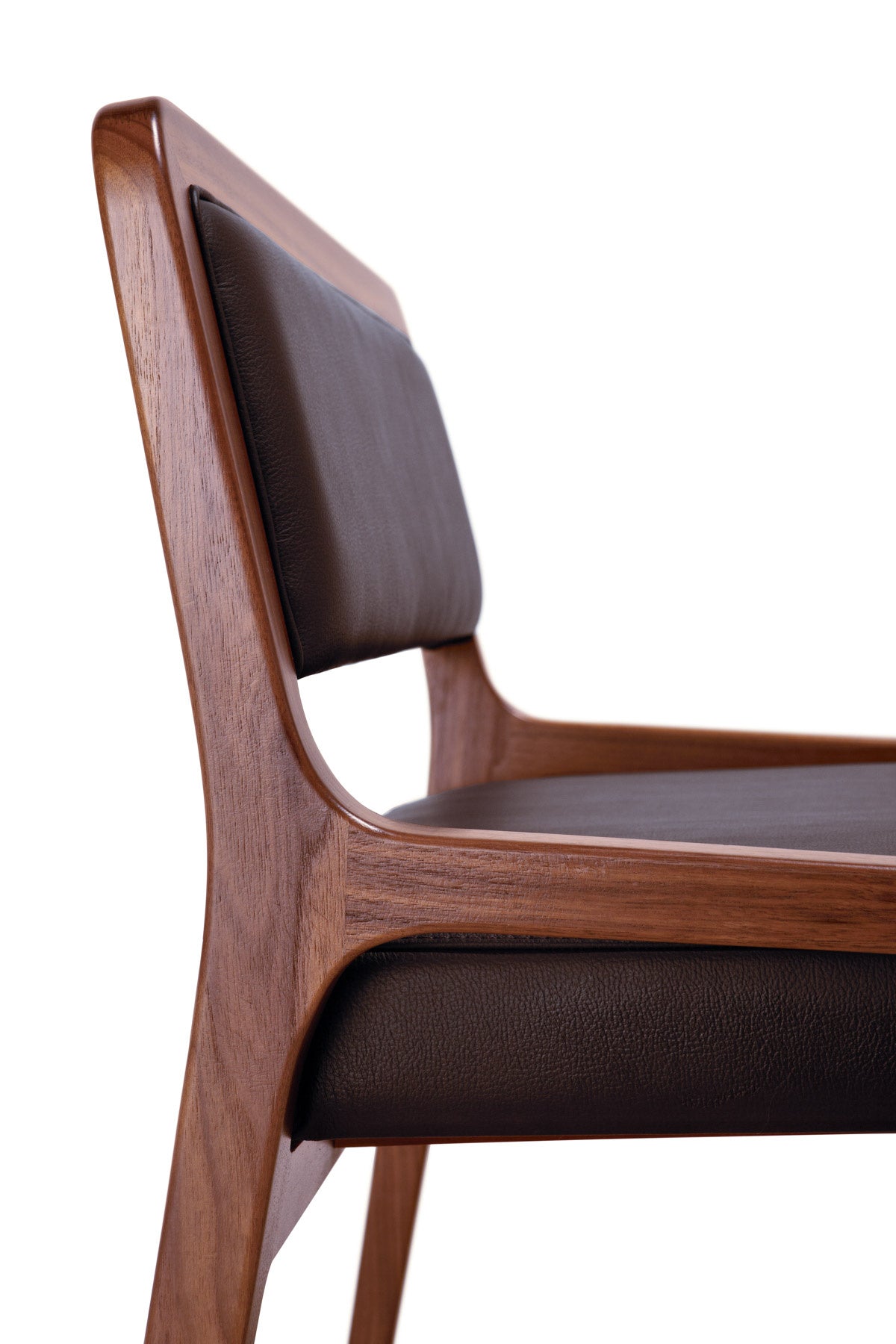 Fuji 2004 Lounge Chair