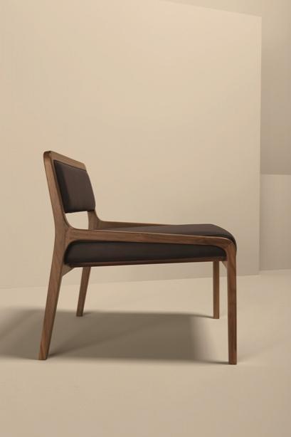 Fuji 2004 Lounge Chair