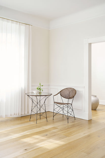 Funky Dining Table-Contract Furniture Store for hospitality, leisure & commercial projects