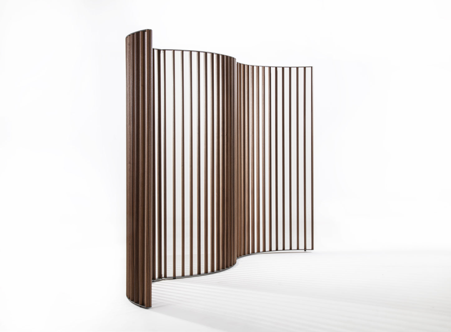 Gamen Room Divider