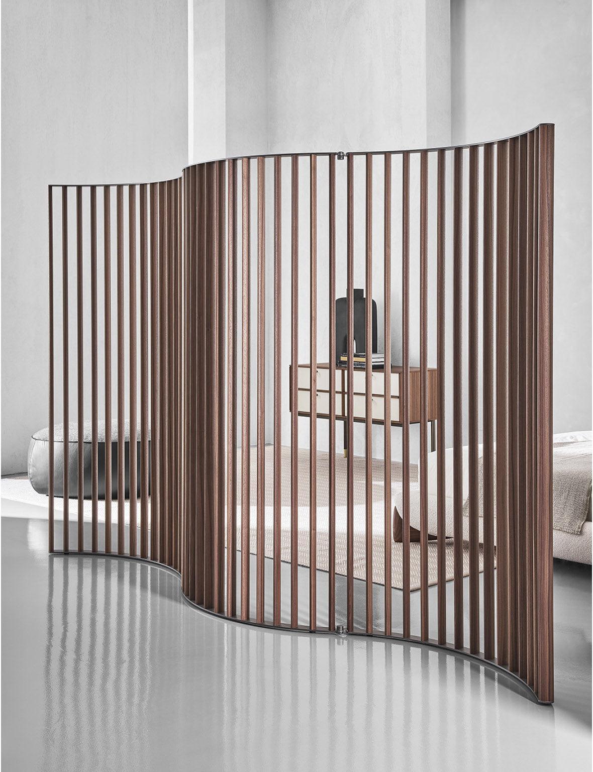 Gamen Room Divider