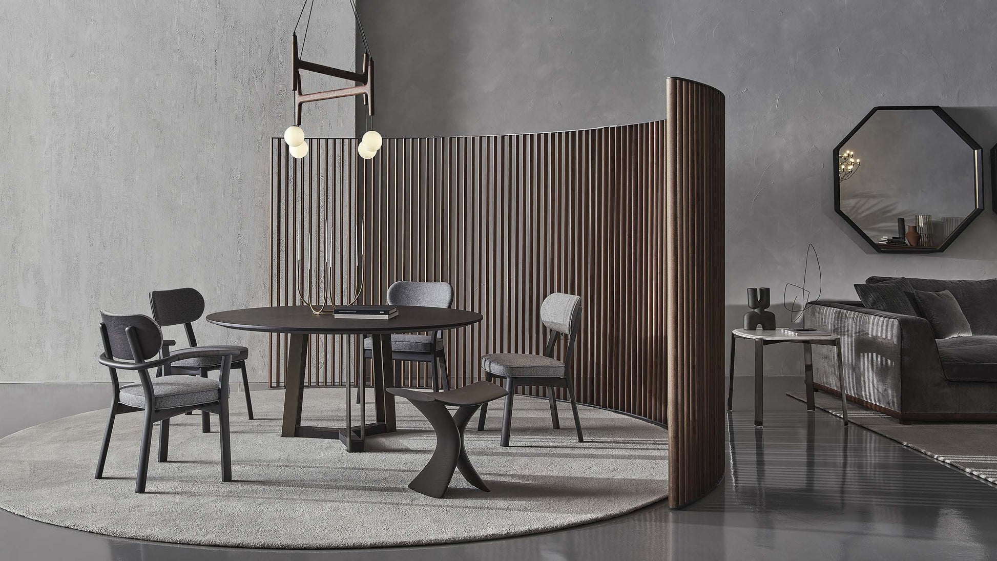 Gamen Room Divider