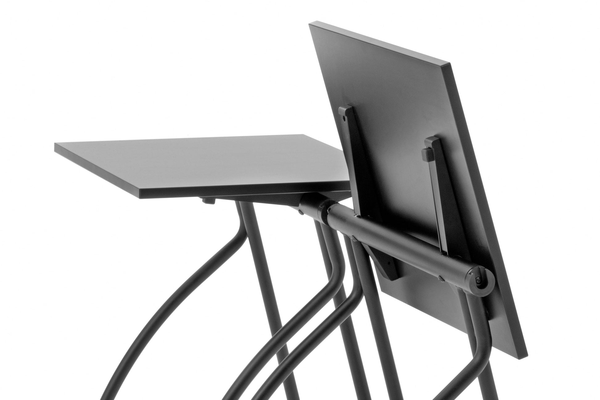 Gate Training Table-Contract Furniture Store for hospitality, leisure & commercial projects