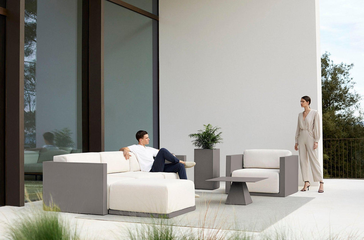 Gatsby Lounge Chair-Vondom-Contract Furniture Store